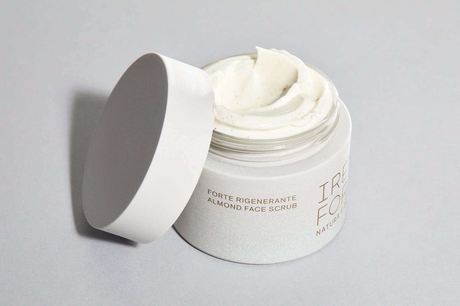 TIPS FOR MANAGING DEHYDRATED SKIN